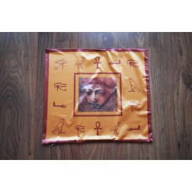 Hathor - Narancs 45x45 cm-es szatén párnahuzat Hathor - Narancs 45x45 cm-es szatén párnahuzat