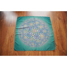 Hyperbolic Mandala 70x70 cm-es muszlin kendő