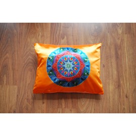 Teljesség Mandala - Narancs párnahuzat